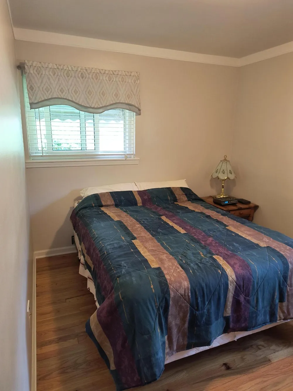 24252 Johnston Avenue Eastpointe City, MI 48021