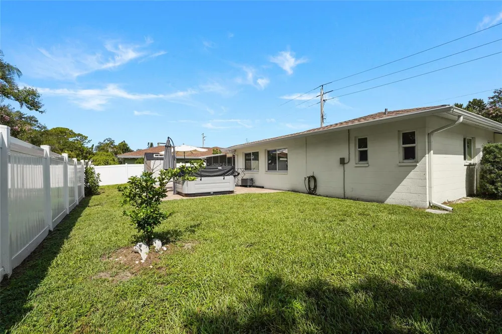 3274 SAVAGE ROAD Sarasota, FL 34231