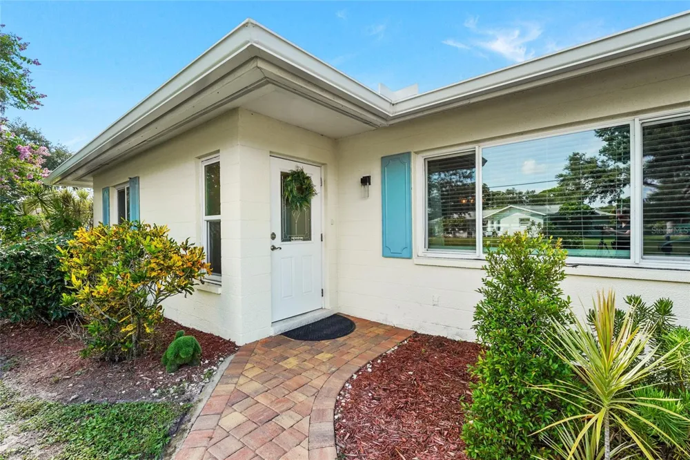 3274 SAVAGE ROAD Sarasota, FL 34231