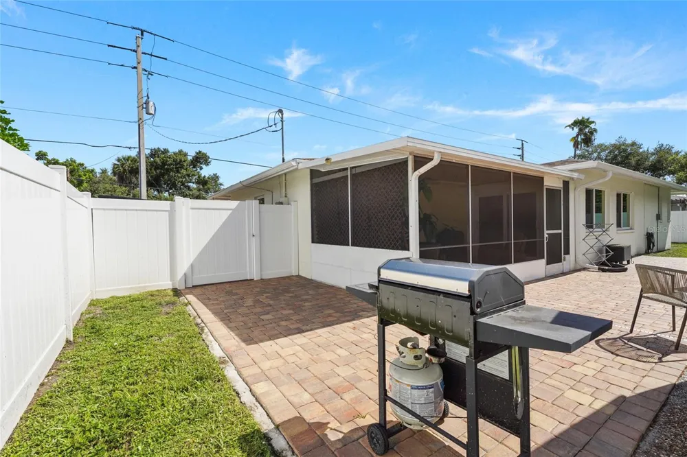 3274 SAVAGE ROAD Sarasota, FL 34231