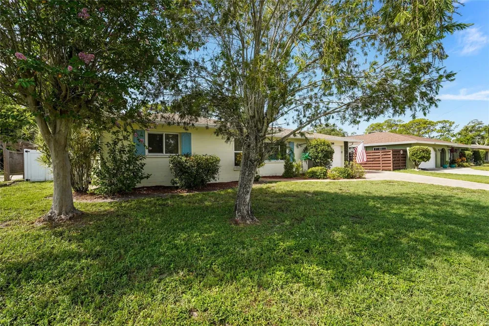 3274 SAVAGE ROAD Sarasota, FL 34231