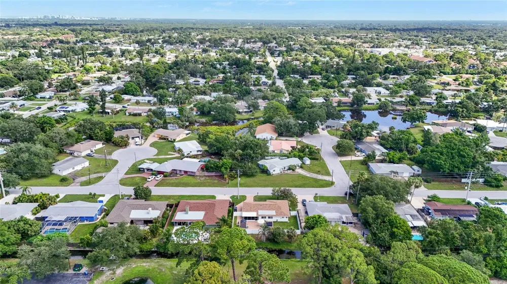 3274 SAVAGE ROAD Sarasota, FL 34231