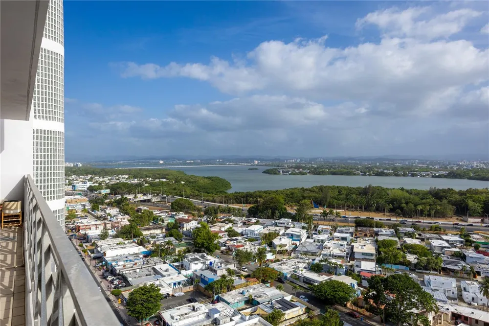 3001 ISLA VERDE #2205 Carolina, PR 00979