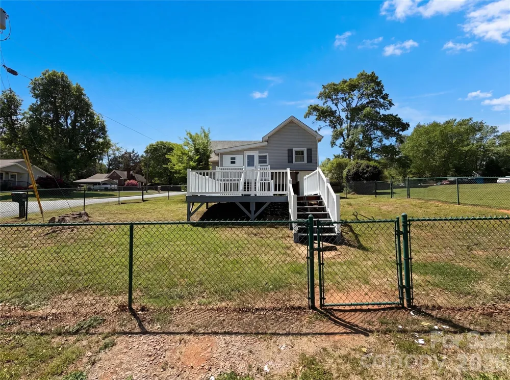 215 S Ferry Road New London, NC 28127