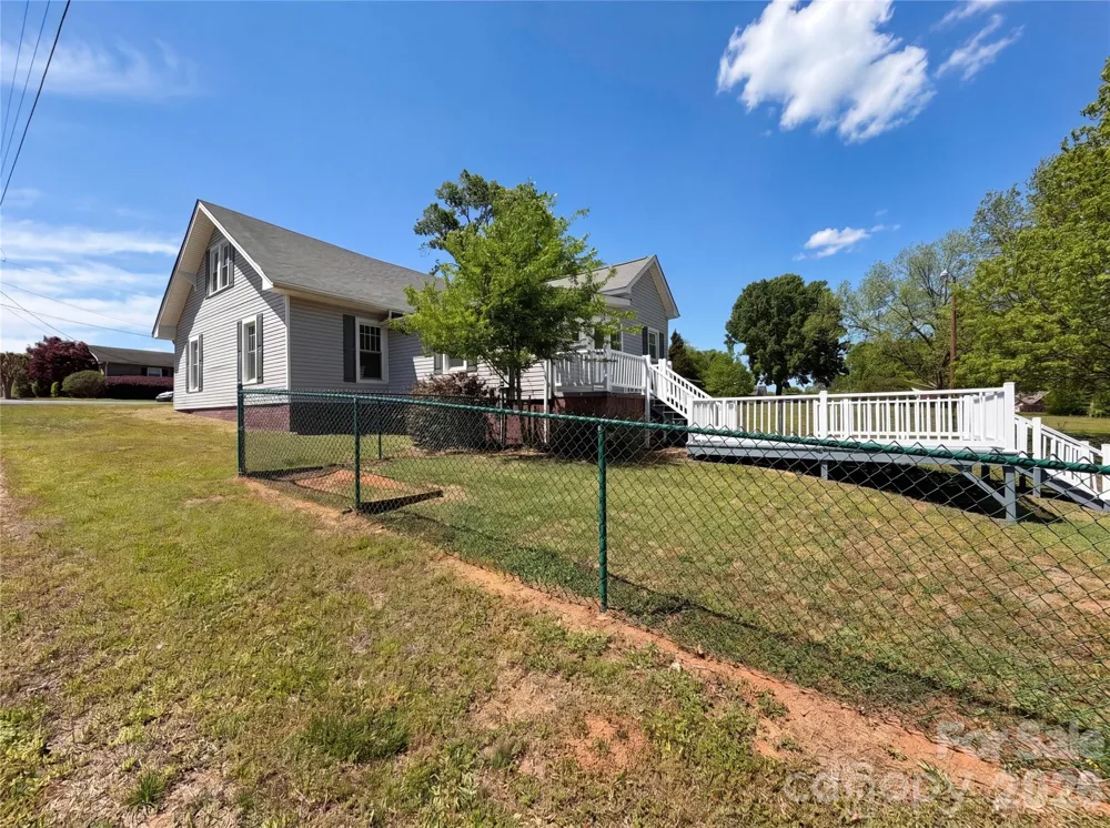 215 S Ferry Road New London, NC 28127