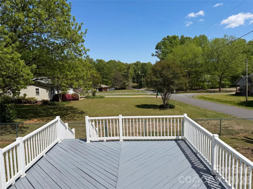 215 S Ferry Road New London, NC 28127