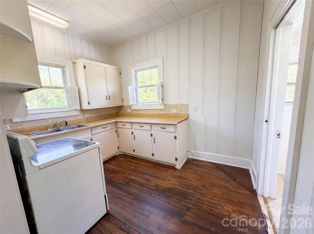 215 S Ferry Road New London, NC 28127