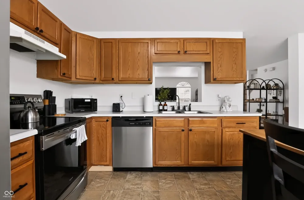 3025 Armory Drive Indianapolis, IN 46208