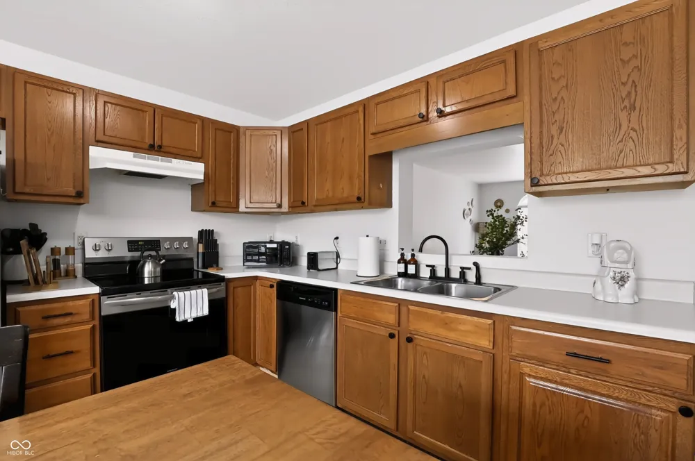 3025 Armory Drive Indianapolis, IN 46208