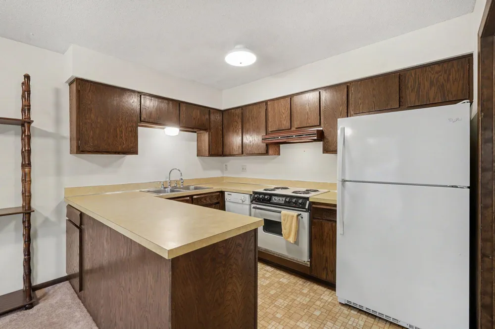 12481 Drake Street NW Coon Rapids, MN 55448