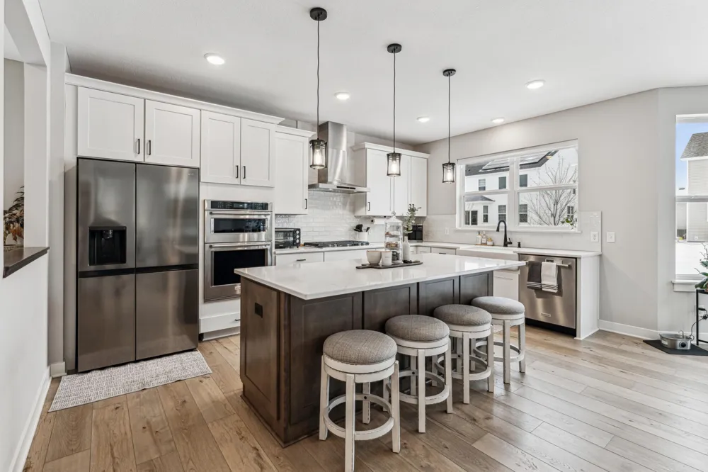 7872 Jade Lane Victoria, MN 55386
