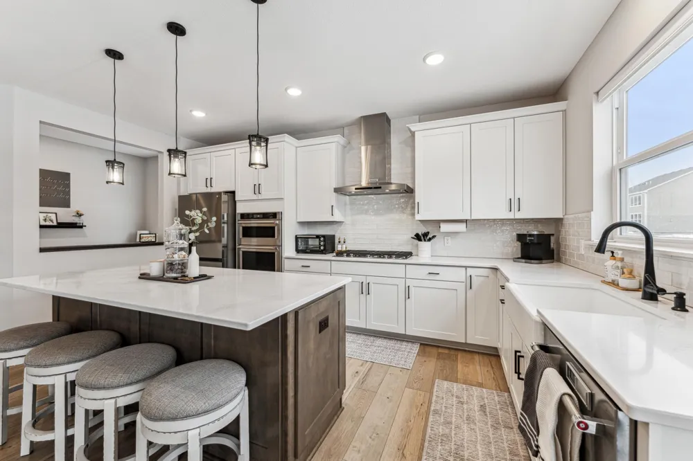 7872 Jade Lane Victoria, MN 55386