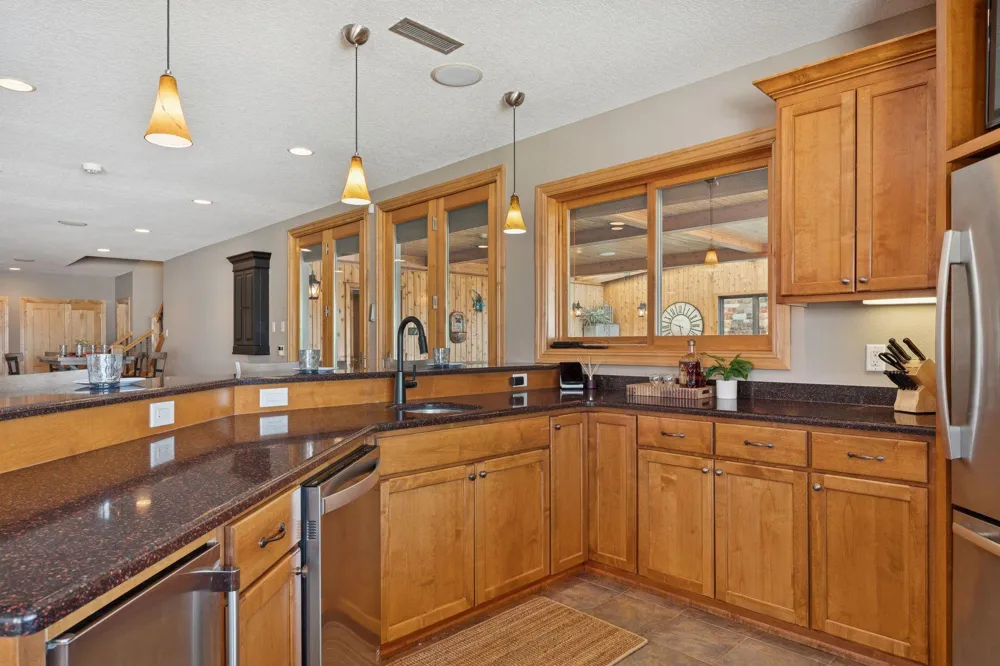 22620 Hayward Avenue Forest Lake, MN 55025
