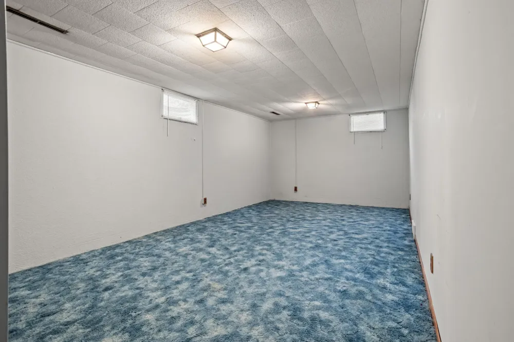 2503 14th Street S Moorhead, MN 56560