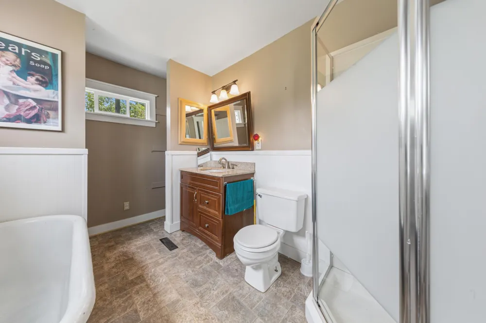 122 W School Street Owatonna, MN 55060