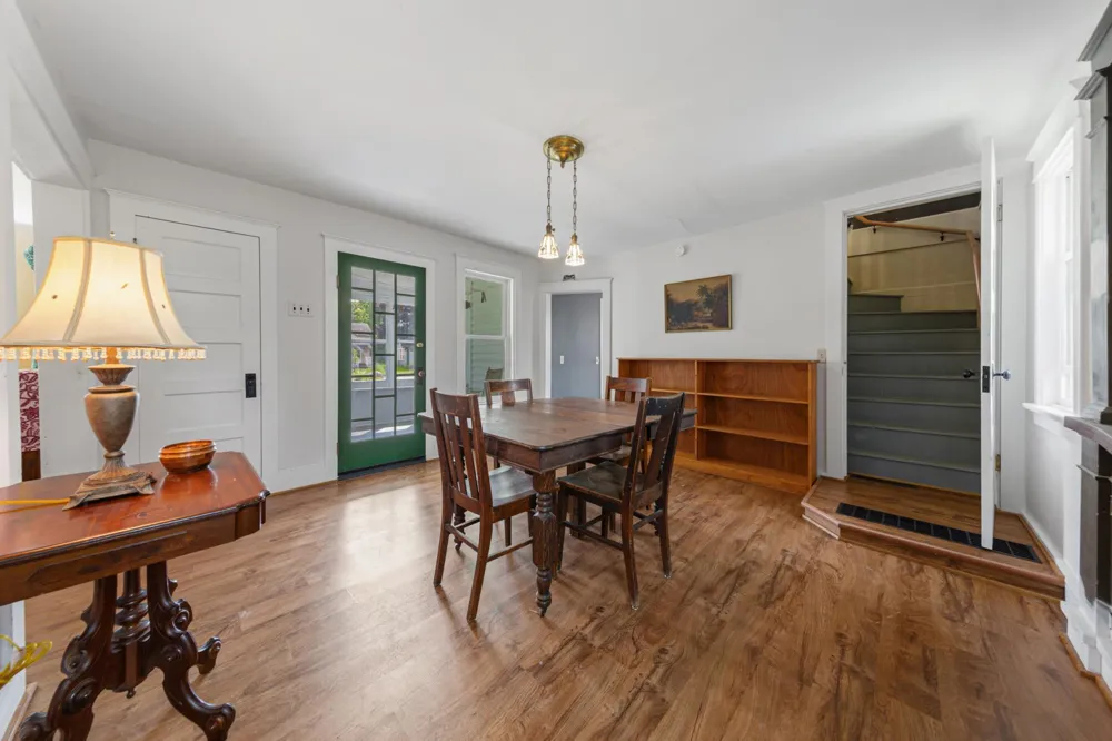 122 W School Street Owatonna, MN 55060
