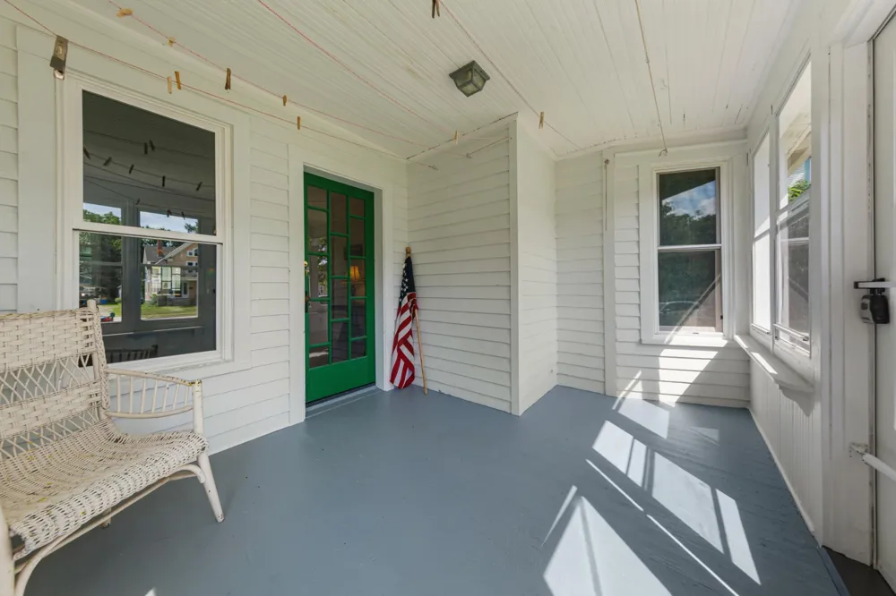 122 W School Street Owatonna, MN 55060