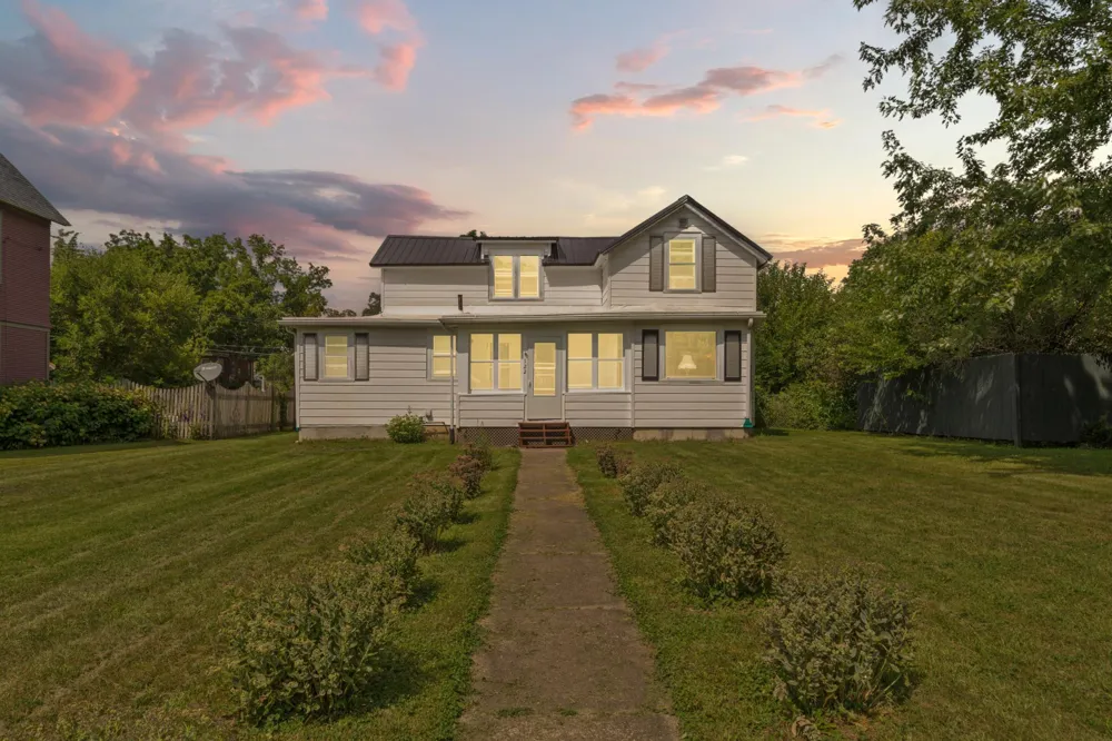 122 W School Street Owatonna, MN 55060