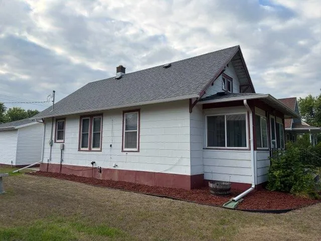 209 6th Street SE Barnesville, MN 56514