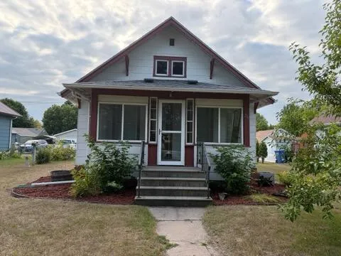 209 6th Street SE Barnesville, MN 56514