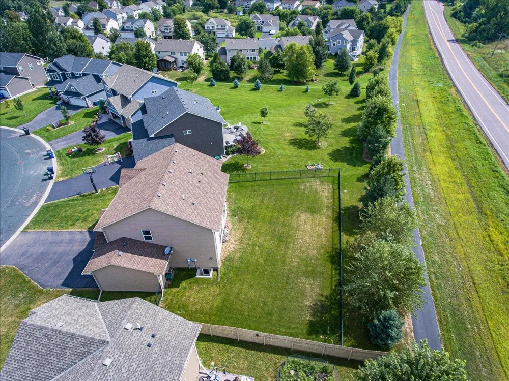 1968 Eagle Ridge Loop Shakopee, MN 55379