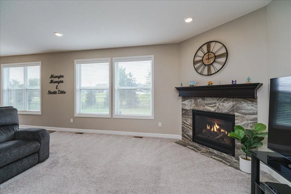 1968 Eagle Ridge Loop Shakopee, MN 55379