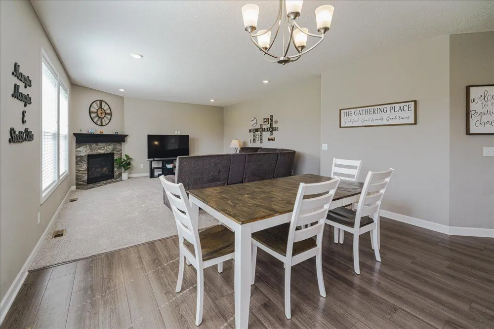1968 Eagle Ridge Loop Shakopee, MN 55379