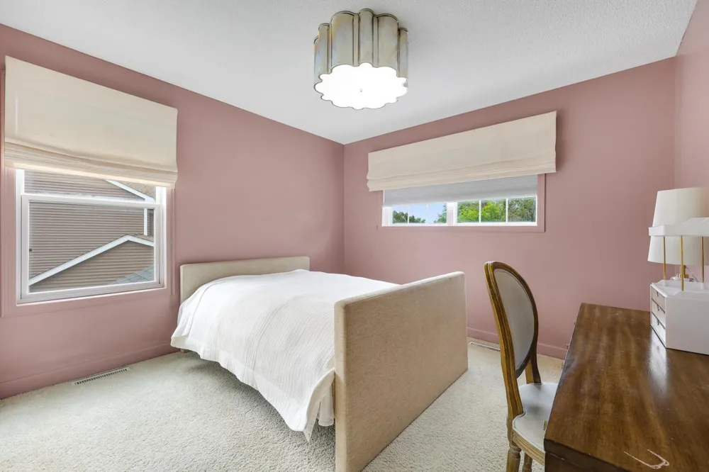 6997 Edington Circle Shakopee, MN 55379