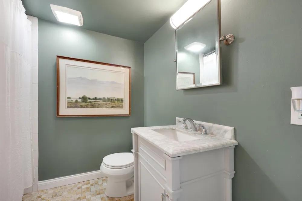 6997 Edington Circle Shakopee, MN 55379