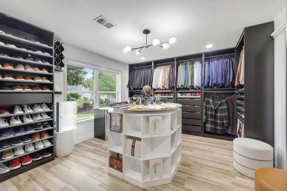6997 Edington Circle Shakopee, MN 55379