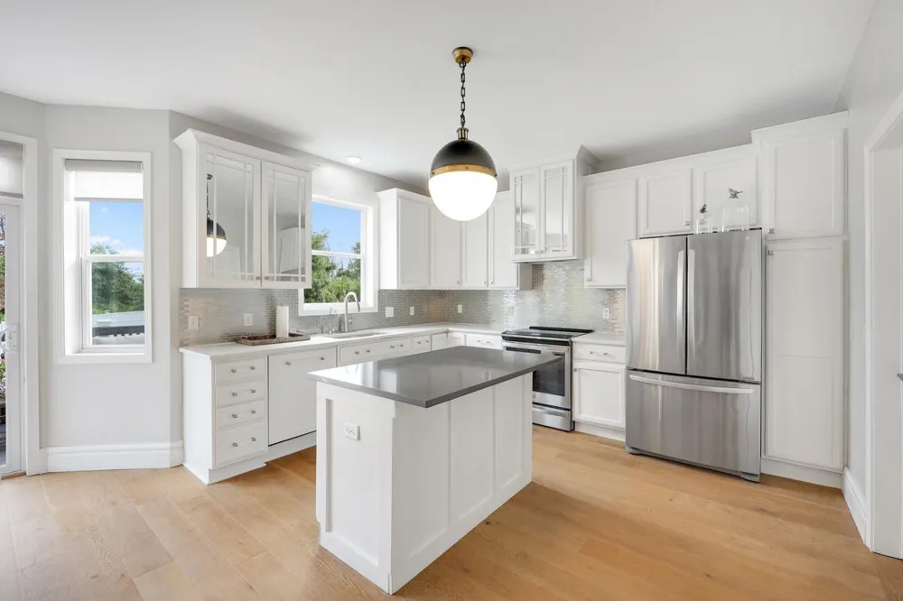 6997 Edington Circle Shakopee, MN 55379