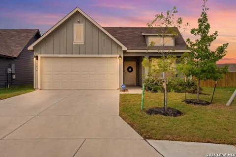 1634 Ruben Dr
