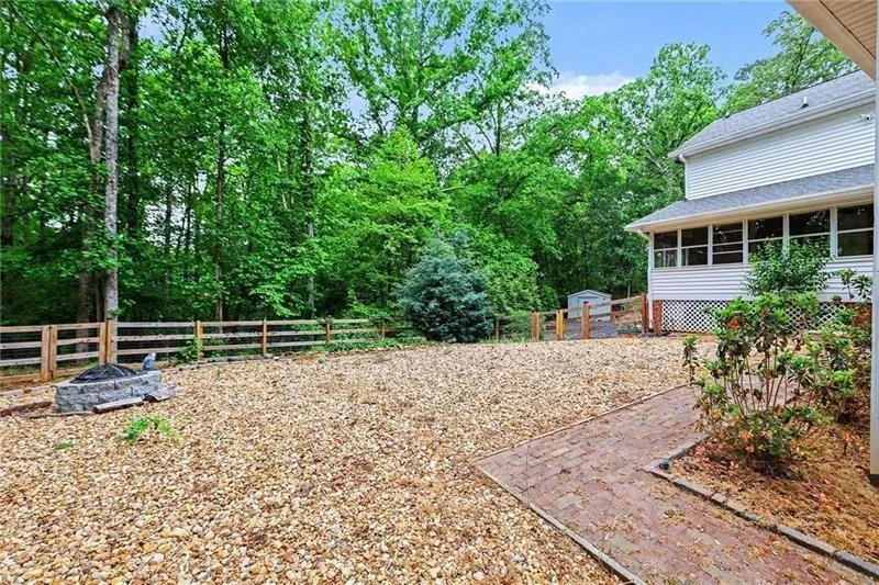 5735 E Ridge Drive Douglasville, GA 30135