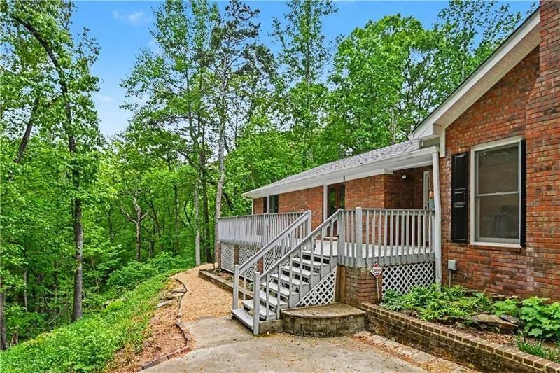 5735 E Ridge Drive Douglasville, GA 30135