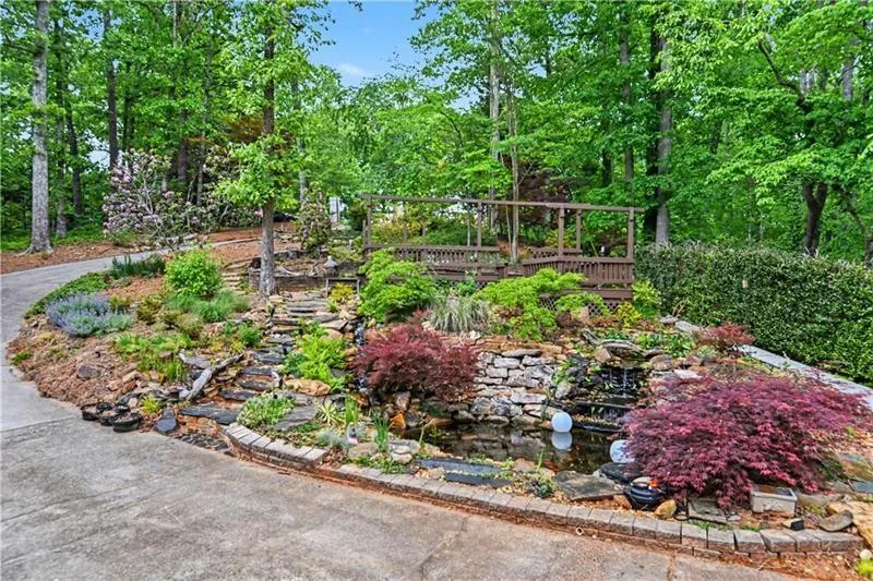 5735 E Ridge Drive Douglasville, GA 30135