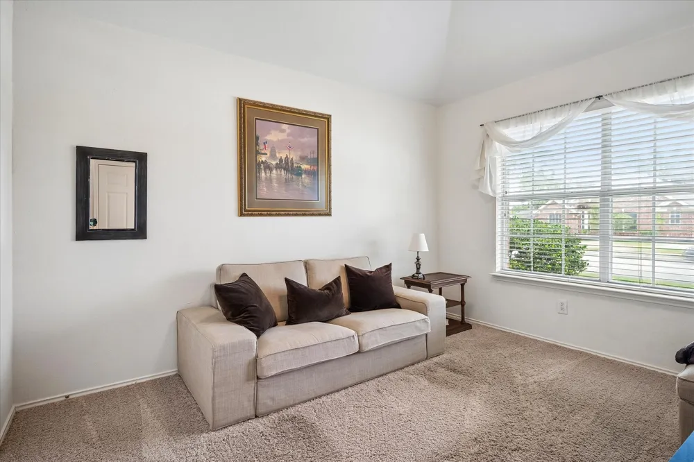 1537 Bosque Drive Carrollton, TX 75010
