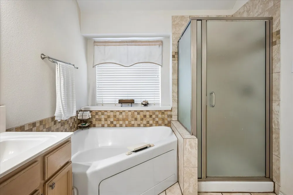 1537 Bosque Drive Carrollton, TX 75010