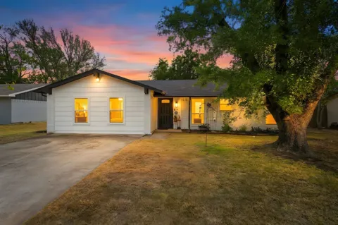 310 Bellaire Drive
