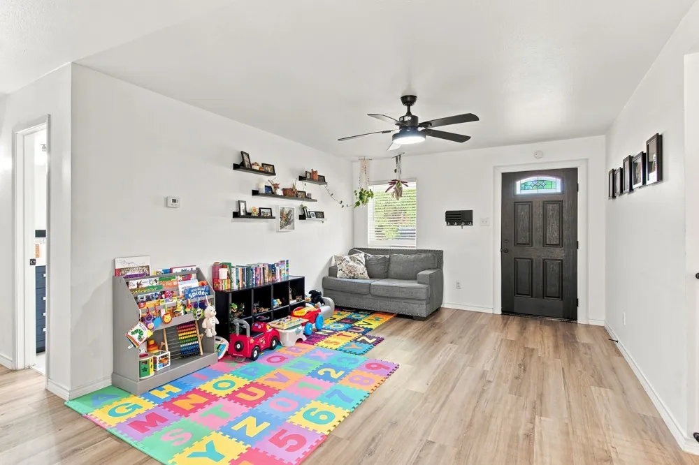 310 Bellaire Drive Denton, TX 76209