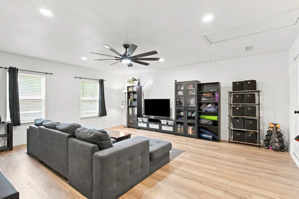 310 Bellaire Drive Denton, TX 76209