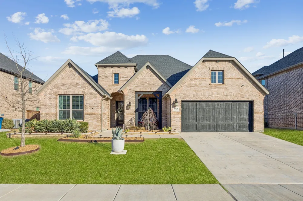 6916 Basket Flower Road Flower Mound, TX 76226
