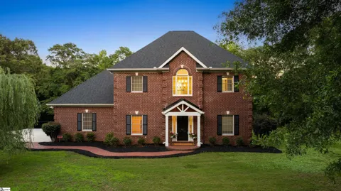 453 Circle Road