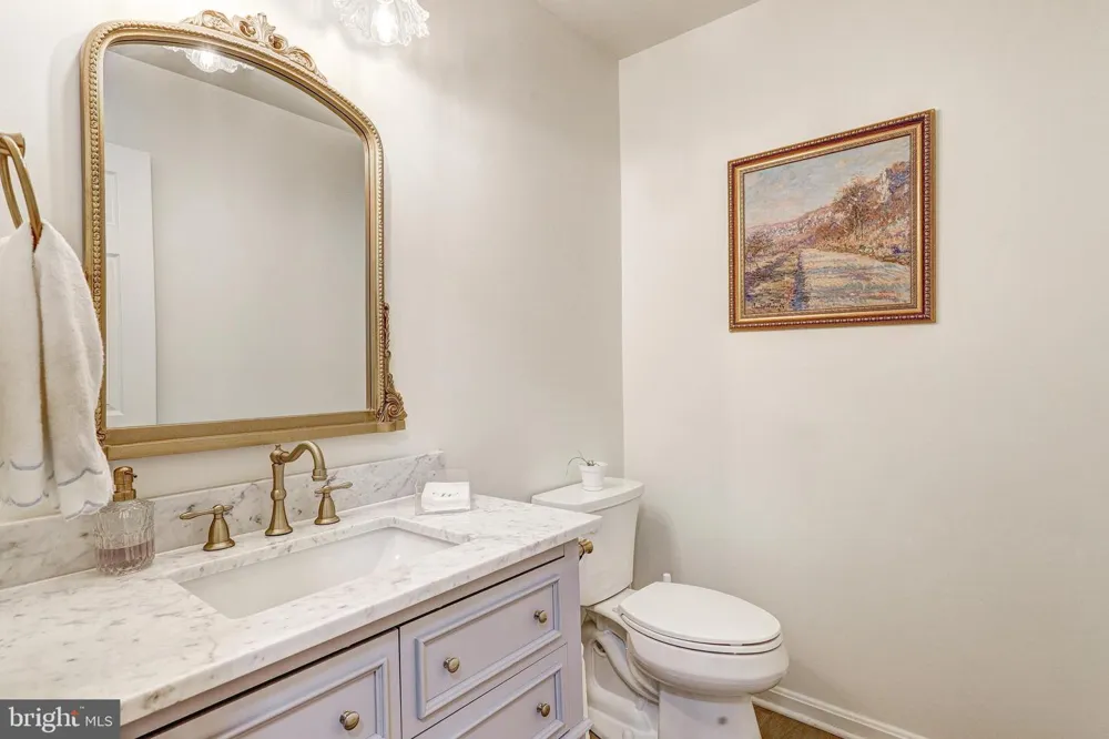 64 RIVER OAKS CIRCLE Baltimore, MD 21208