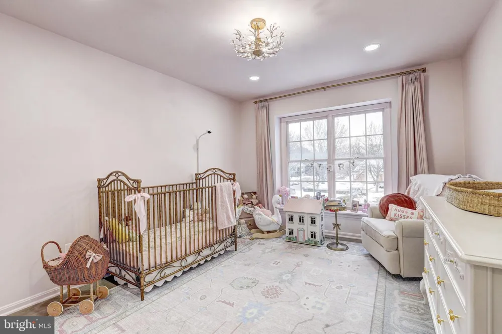 64 RIVER OAKS CIRCLE Baltimore, MD 21208