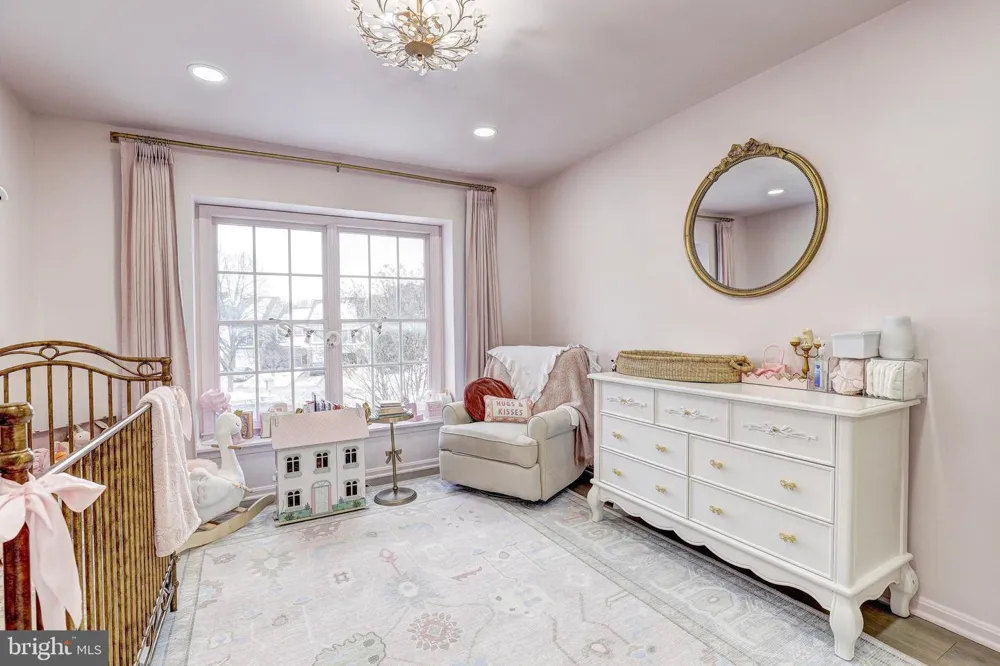 64 RIVER OAKS CIRCLE Baltimore, MD 21208