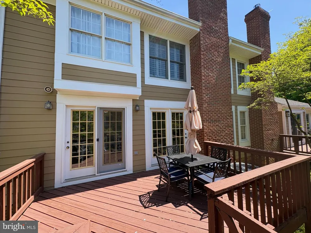 64 RIVER OAKS CIRCLE Baltimore, MD 21208