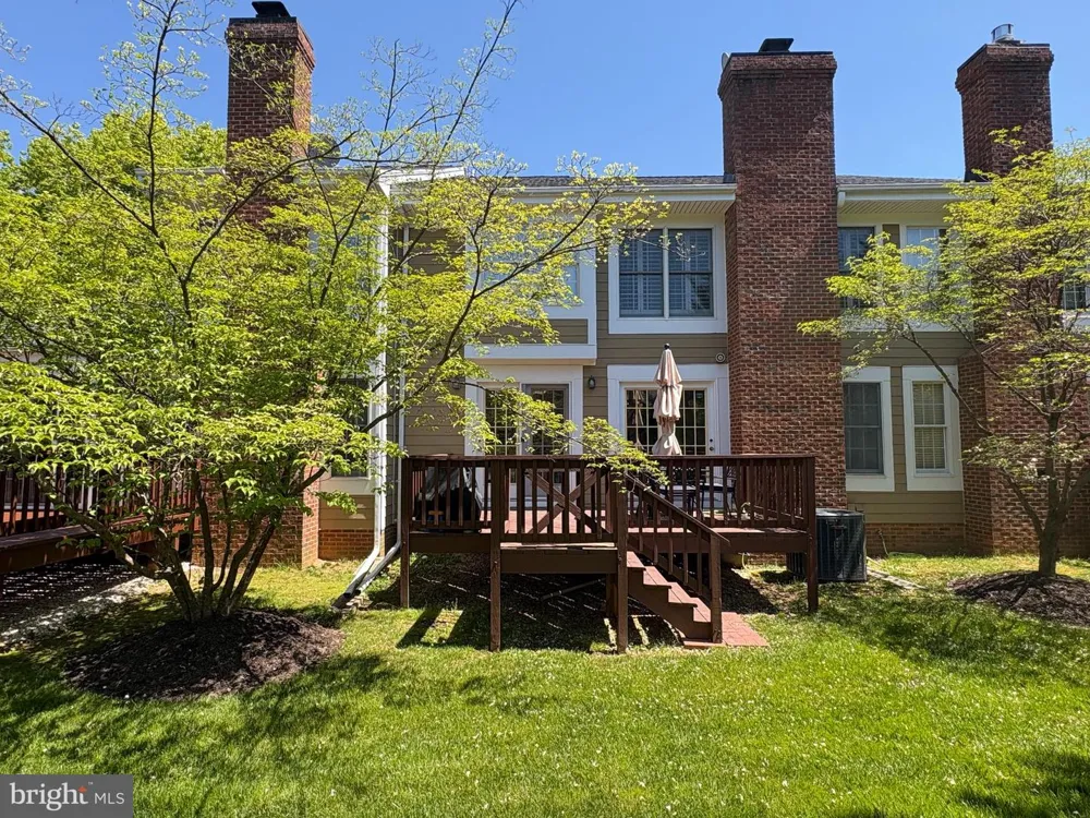 64 RIVER OAKS CIRCLE Baltimore, MD 21208