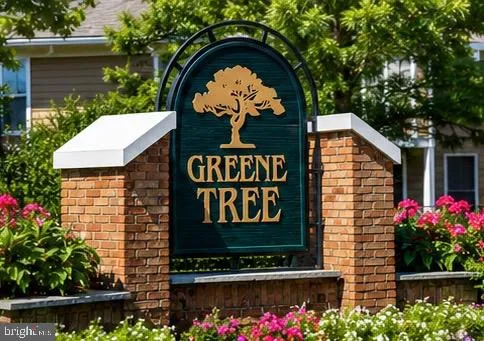 64 RIVER OAKS CIRCLE Baltimore, MD 21208