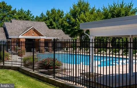 64 RIVER OAKS CIRCLE Baltimore, MD 21208