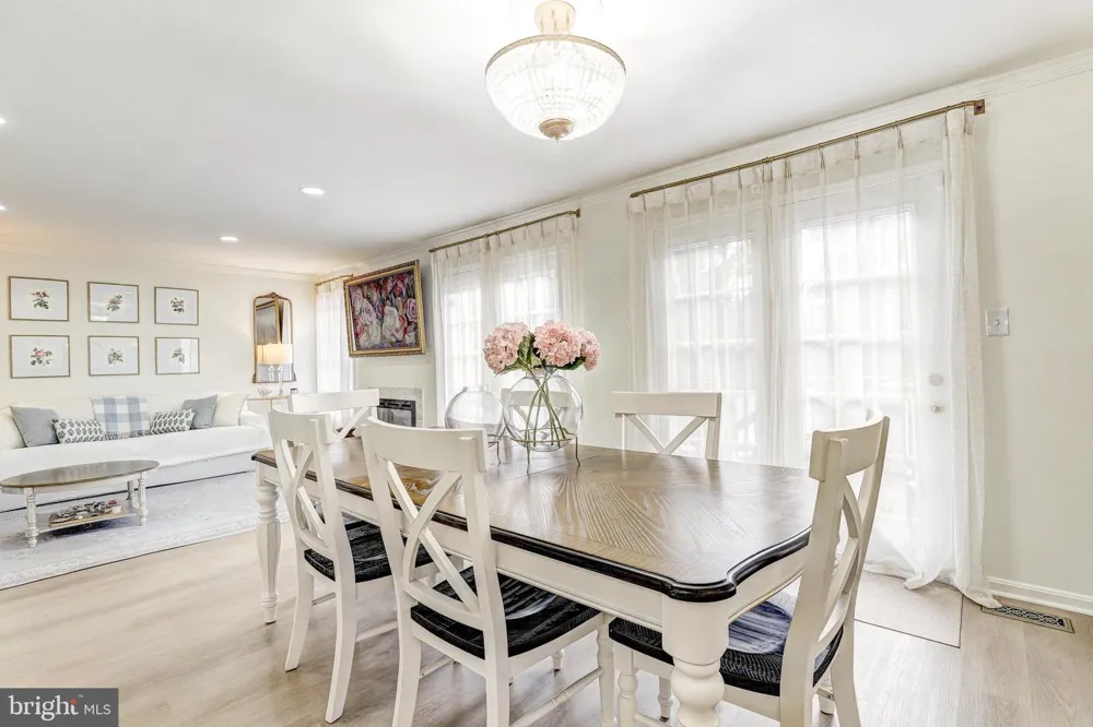 64 RIVER OAKS CIRCLE Baltimore, MD 21208